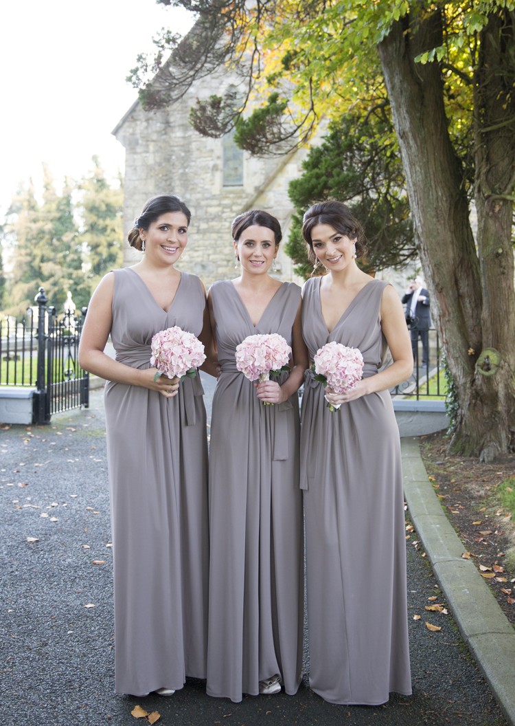 Softly styled bridesmaids