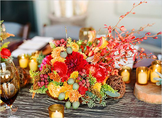 Vibrant flowers for your wedding table