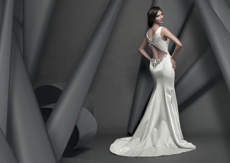 Back Detailed Wedding Gowns