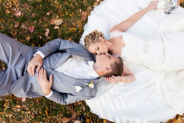Beautiful Fall wedding by Studio 220 Photography