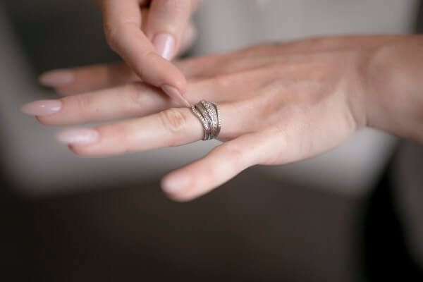 5-stacked-wedding-engagement-rings-mrs2be