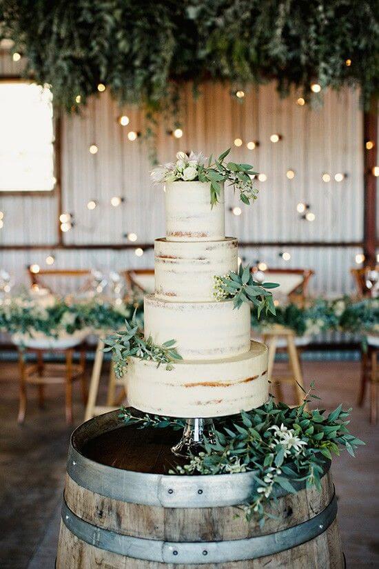 greenery-wedding-inspiration-cake