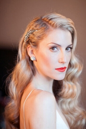 long-vintage-wedding-hairstyle-waves-down-mrs2be