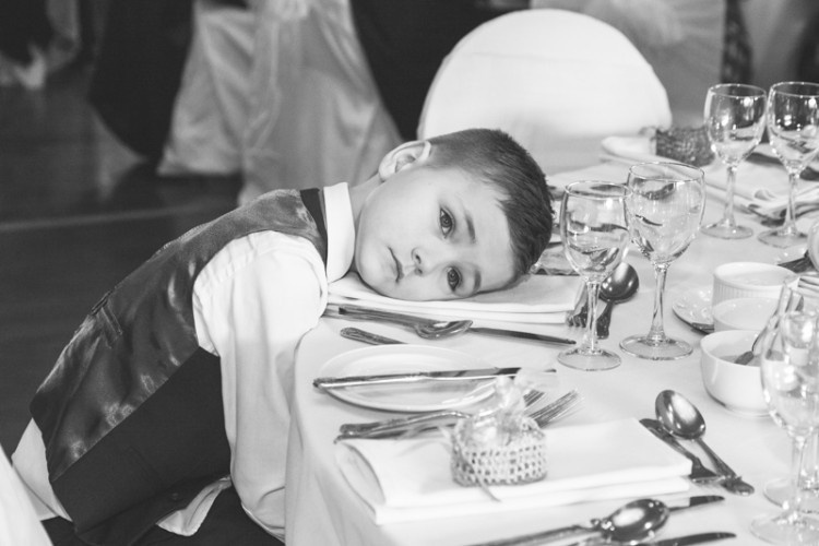 tired-page-boy-children-wedding-photography-Livia-Figueiredo