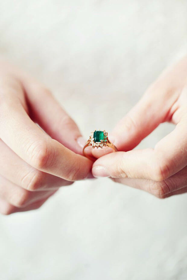 vintage-emerald-engagement-ring-wtw
