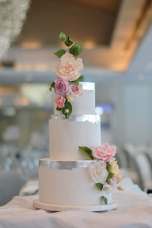 detailed-irish-wedding-cakes-cupcakes-counting