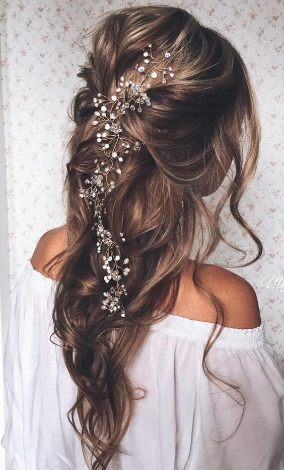 Perfect Half Up Half Down Hairstyles For The Bride Weddingsonline