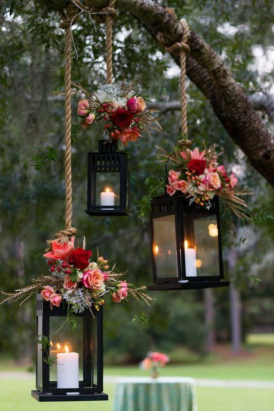 hanging-lanterns-autumn-fall-wedding-decor-inspiration-mrs2be