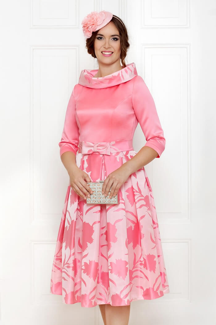Pink mother of the bride outfit