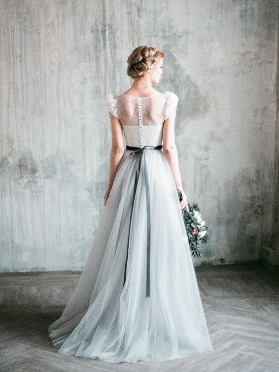 13 Stylish Brides Who Slayed In A Coloured Wedding Dress! | weddingsonline