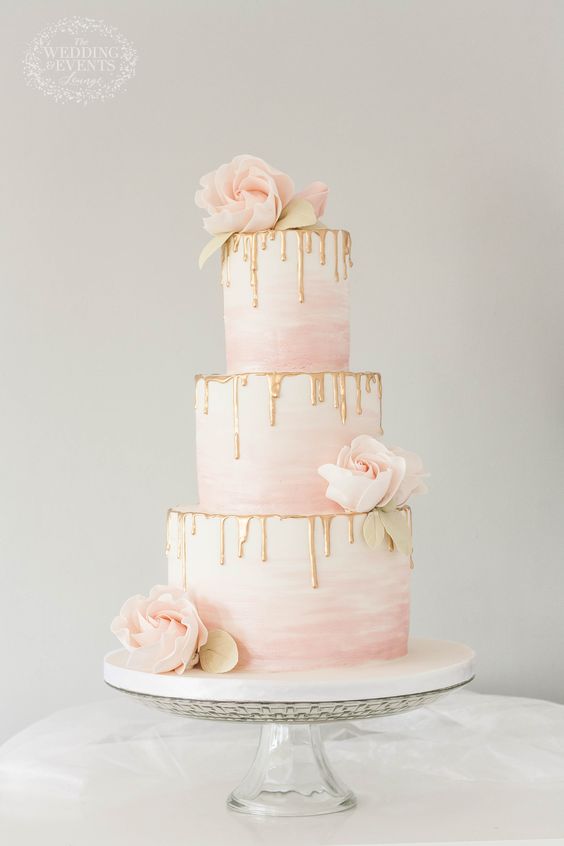 Drip cake wedding